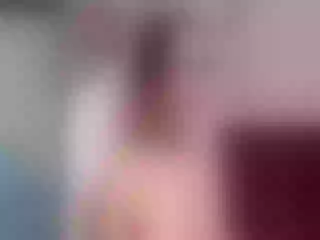 Live sex webcam photo for Sun_kissed1 #261981236