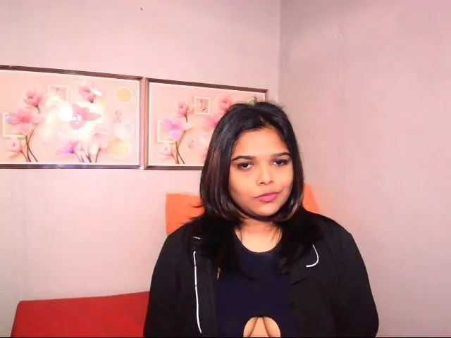 Live sex webcam photo for Indiankimmy #261921052