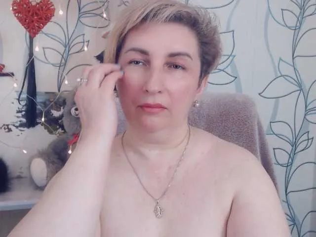 Live sex webcam photo for DepravedMadam #245391071
