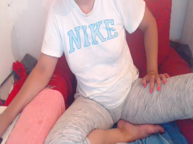 Live sex webcam photo for Carlastar00 #260952651