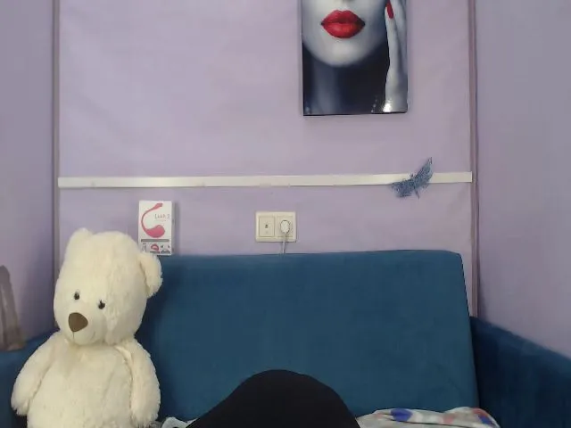Live sex webcam photo for Bonnikukla #256704019