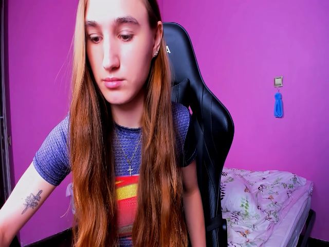Live sex webcam photo for Kellykeat #255483526