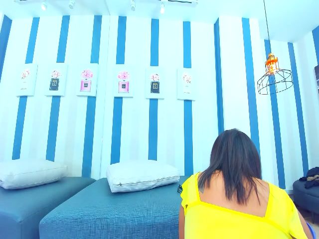 Live sex webcam photo for Tatiana_Lion #259185957