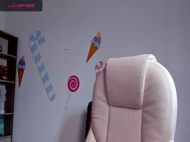 Live sex webcam photo for Tasha_cooper1 #255144823