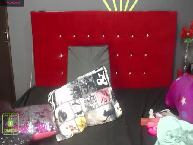 Live sex webcam photo for Carla_adams #254675116