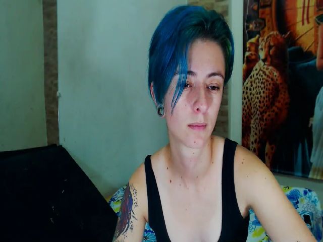 Live sex webcam photo for poison_blue #260916160