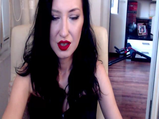 Live sex webcam photo for MistressNadia #263561523