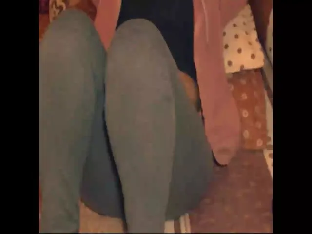 Live sex webcam photo for Indiandolly4u #260260282