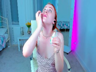 Live sex webcam photo for LilianKroft #251832619