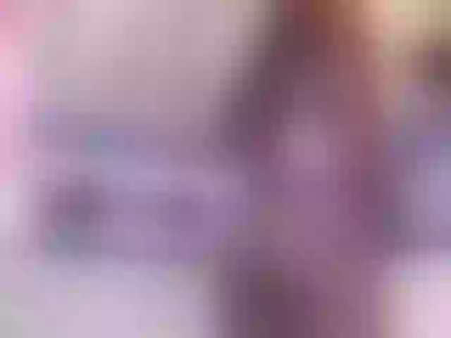 Live sex webcam photo for LuciaKlein #241078564
