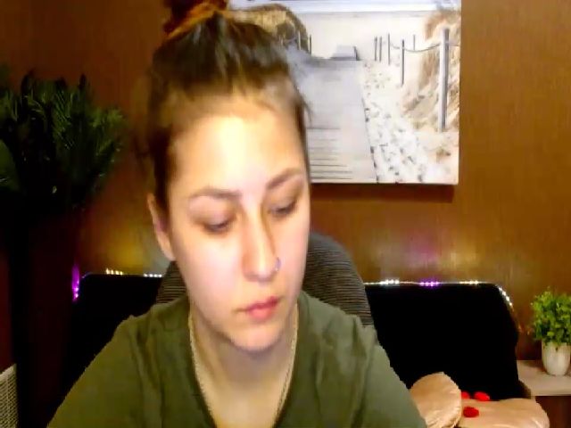 Live sex webcam photo for MsDream_ #254174167