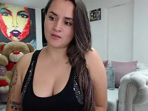 Live sex webcam photo for angel_kooper #244833519