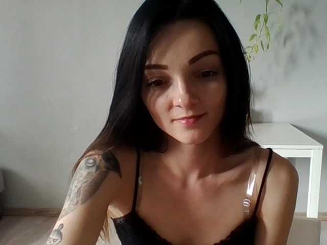 Live sex webcam photo for RoxiLive #255626603