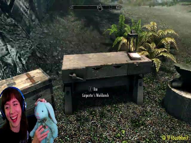 Live sex webcam photo for MinnieMoralia #254588211