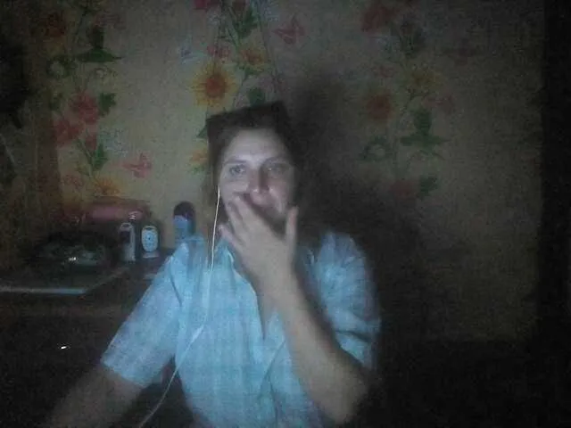 Live sex webcam photo for zolotce727 #257875712