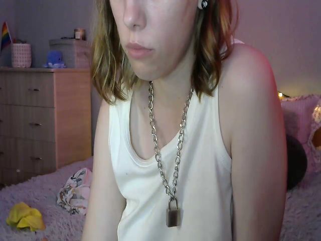 Live sex webcam photo for BellaRaim #258159912