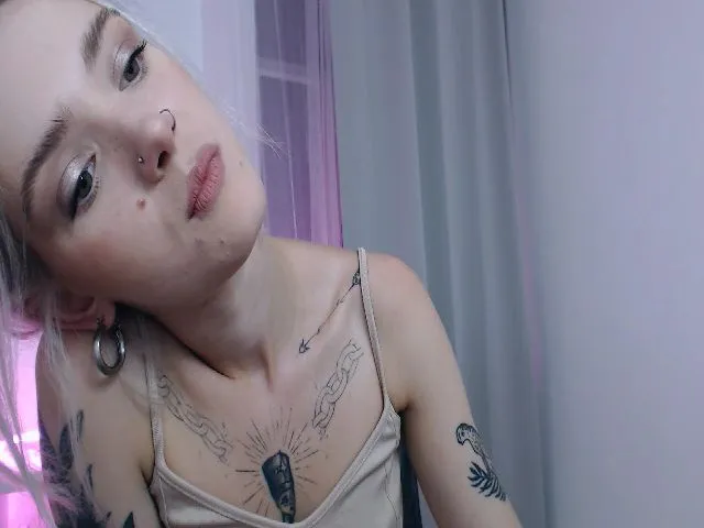 Live sex webcam photo for Karlee_Sweet #259230236