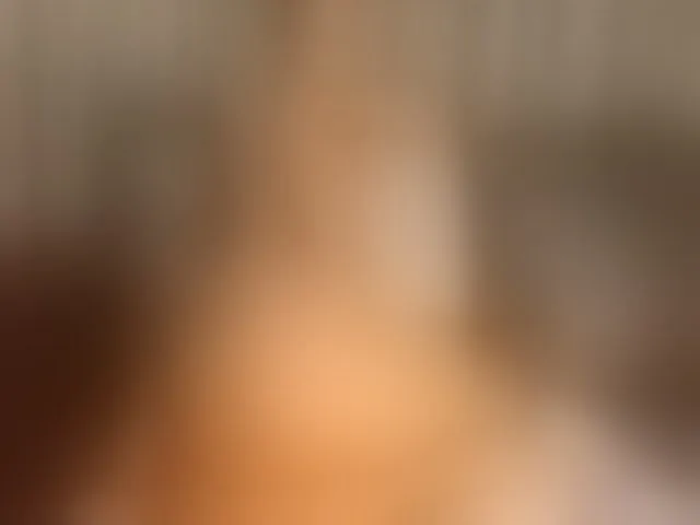 Live sex webcam photo for BerryBooty97 #253452934