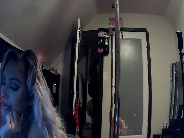 Live sex webcam photo for StacieNaughty #261195956