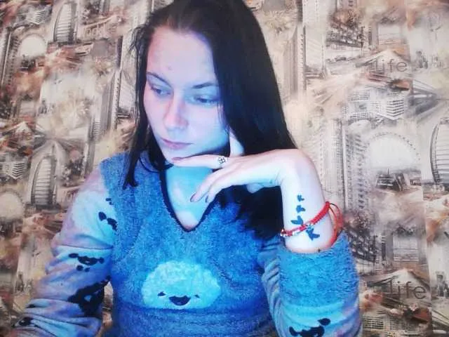 Live sex webcam photo for Elena126 #246154190