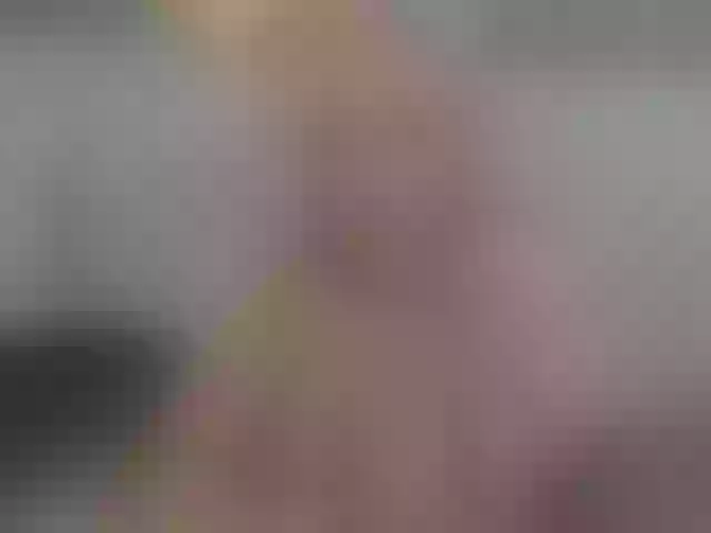 Live sex webcam photo for KissMyTitsPls #261533365