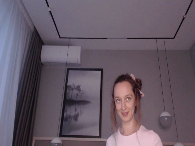 Live sex webcam photo for Innocent_Miss #263827053