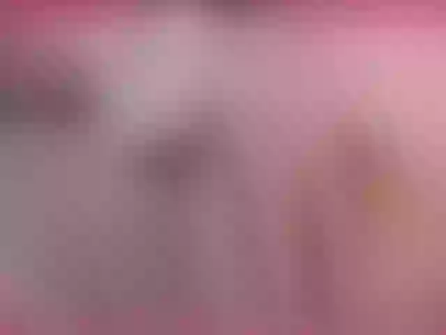 Live sex webcam photo for RedHOTPinay01 #253661302