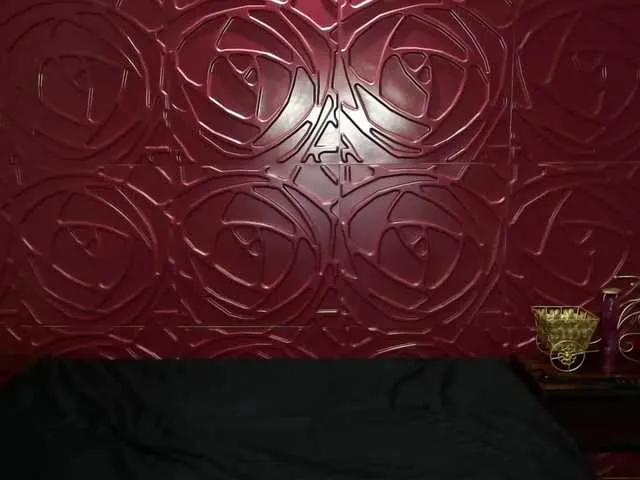 Live sex webcam photo for MadisonSmiith #287970949