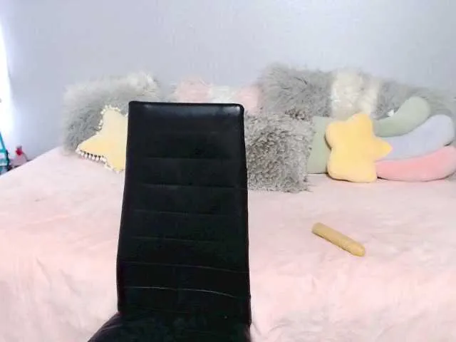 Live sex webcam photo for Amatista89 #253507766