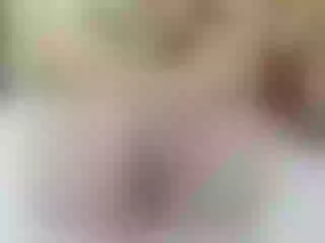 Live sex webcam photo for Mssbombom_ #254396167