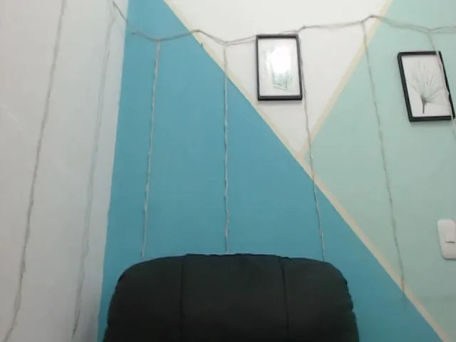 Live sex webcam photo for Keet_hot #264096826