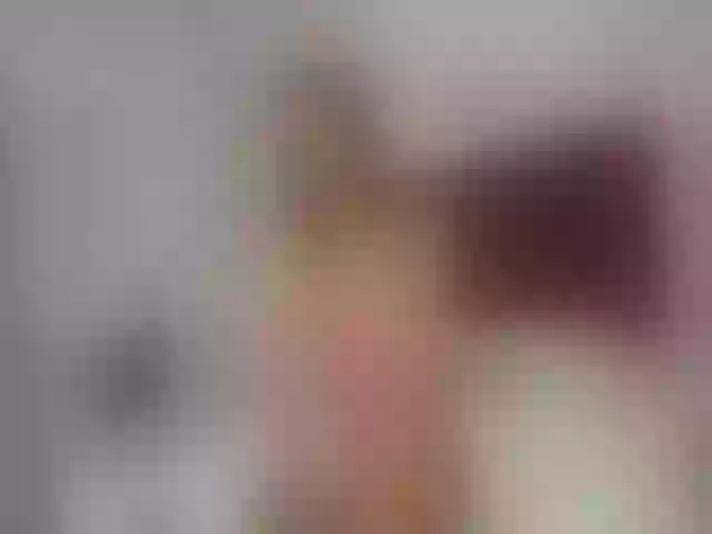 Live sex webcam photo for LittleRed2u #253949622