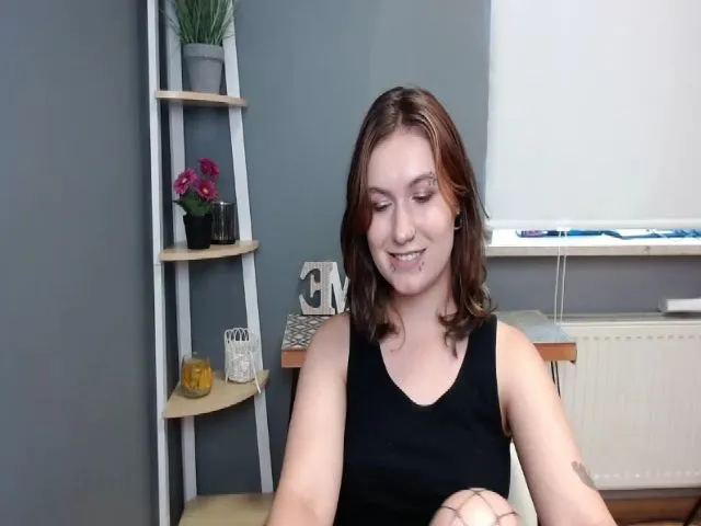 Live sex webcam photo for KITTENjackie #261351096