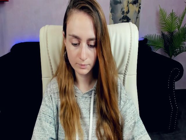 Live sex webcam photo for MissTianaa #252736511