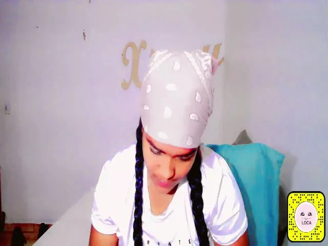 Live sex webcam photo for xxiomy_ #265594001