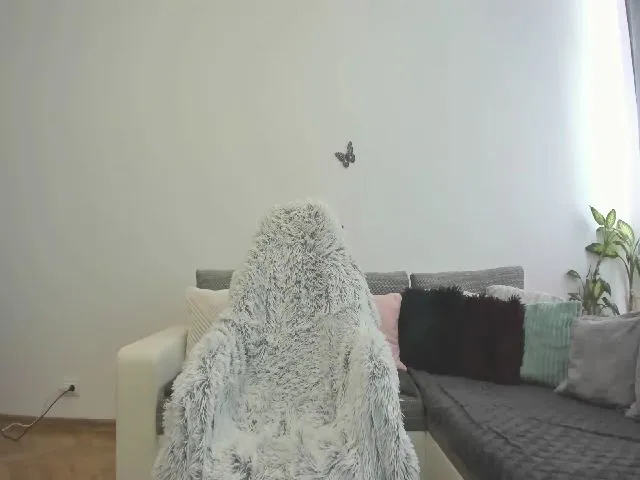 Live sex webcam photo for Anne_Mariee #259816462