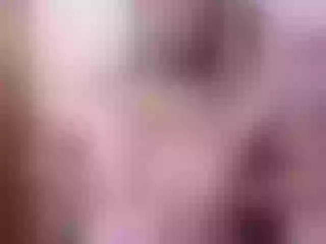 Live sex webcam photo for karinahotson1 #258958461