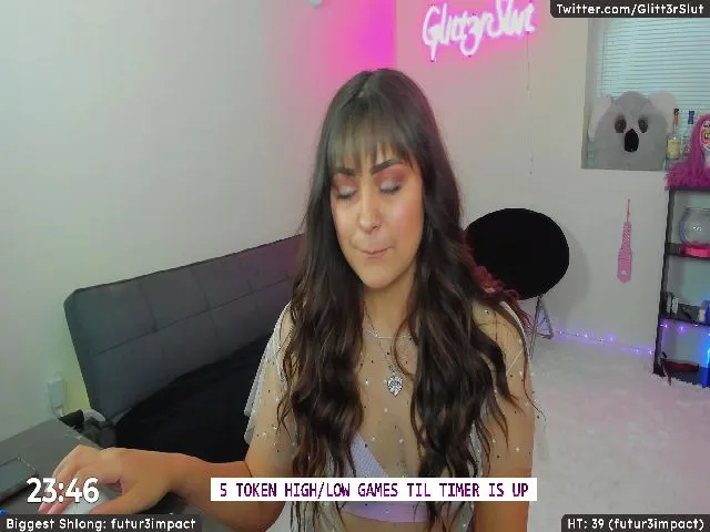Live sex webcam photo for Glitt3rSlut #253953269