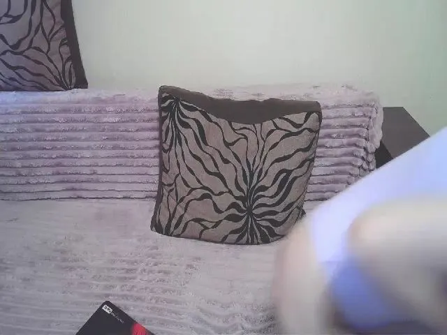 Live sex webcam photo for SkinnyEva #262103886