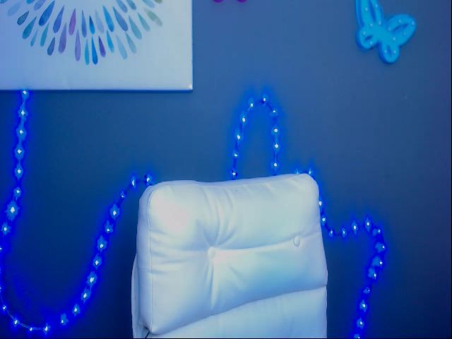 Live sex webcam photo for Tattiana_love #256126978