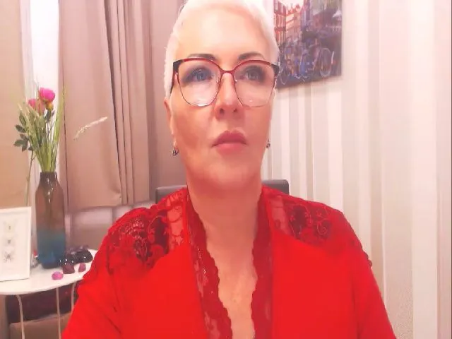 Live sex webcam photo for LadyXAnna #255156445