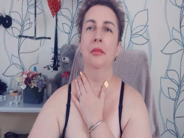 Live sex webcam photo for DepravedMadam #263027901