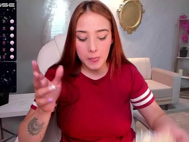 Live sex webcam photo for Tulipa1 #241311772