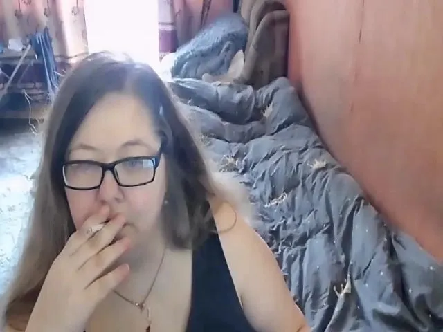 Live sex webcam photo for HotXXXGirl1 #259697866