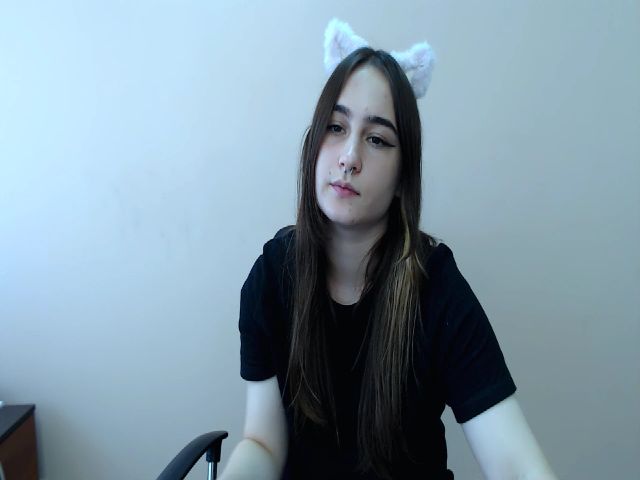 Live sex webcam photo for Sasha_Sweett #264170891