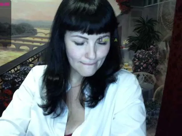 Live sex webcam photo for VredinaVika #241310552