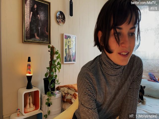 Live sex webcam photo for miatv #255820801