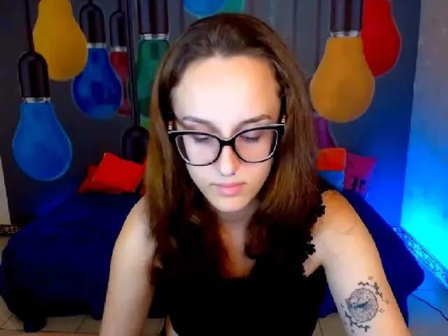 Live sex webcam photo for Kristi_Dook #262127104