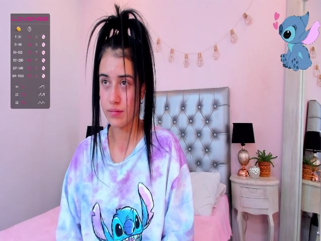 Live sex webcam photo for KallyMyller #260471345