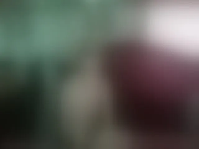 Live sex webcam photo for EmberBurns #259033880